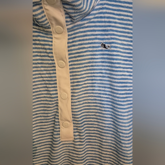 Vineyard Vines Blue & White Striped Terry Towel Snap Pullover Sz.M NWT - Picture 2 of 6